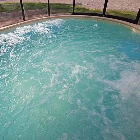 Fattoria Bio Pieve A Salti Apartment *